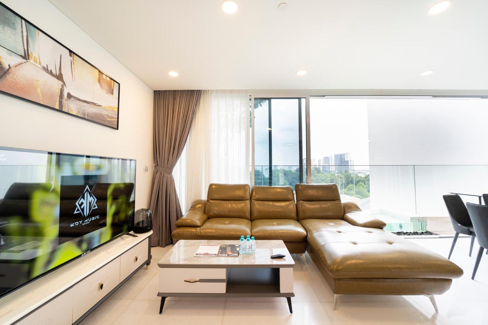 Serenity Saigon Sky Villas - Free One Way Airport Shuttle Ho Chi Minh City Exterior photo